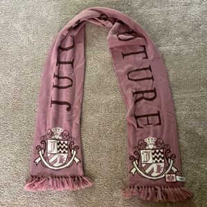 Juicy couture winter scarf